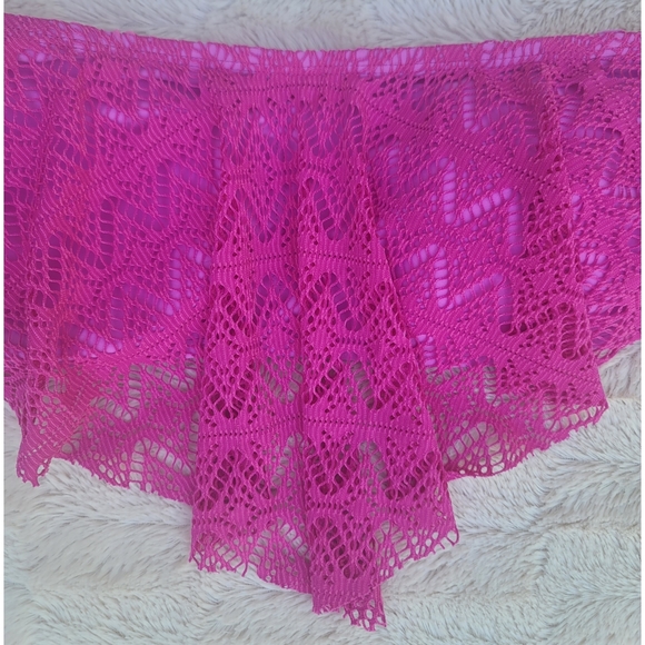 NEW Hula Honey Crochet Flounce Bandeau Bikini Top - Picture 6 of 16